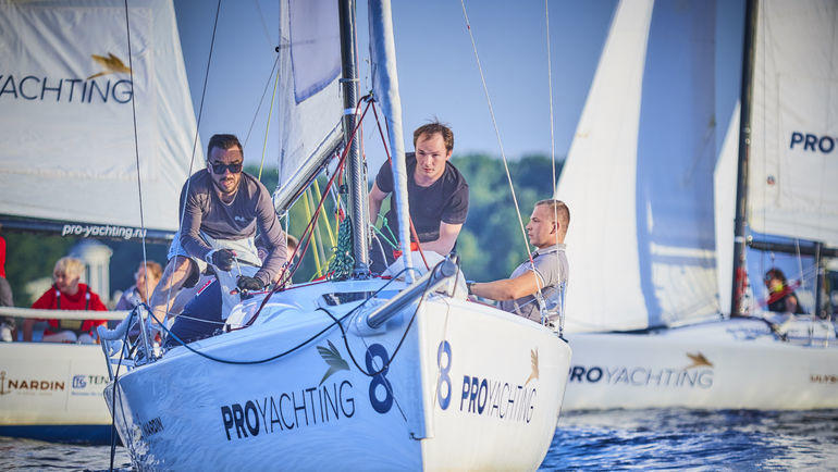 PROyachting. PROyachting.