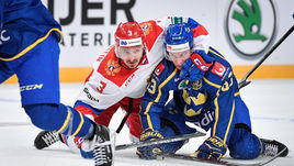 1 мая. Стокгольм. Швеция - Россия - 6:4. Россияне начали Чешские игры с поражения в вынесенном матче.