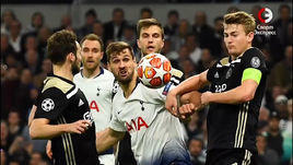 "Аякс" в шаге от финала Лиги чемпионов. Что об этом нужно знать