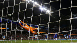 6 мая. Манчестер. "Манчестер Сити" – "Лестер" – 1:0. Гол Венсана Компани.