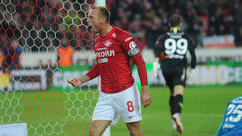 17 марта. Москва. "Спартак" - "Зенит" - 1:1. Денис Глушаков радуется забитому мячу.