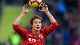 Мариу Фернандес.