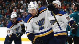 "Сент-Луис" празднует победу.