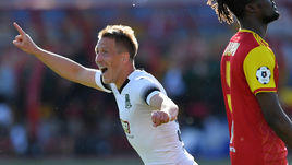 19 мая. Тула. "Арсенал" - "Краснодар" - 0:3. Сергей Петров празднует забитый мяч.