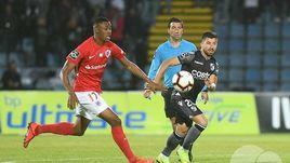 Новичок "Краснодара" Кайо (Слева).