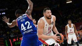 19 мая. Витория. "Эфес" (Турция) - ЦСКА (Россия) - 83:91. Никита Курбанов.