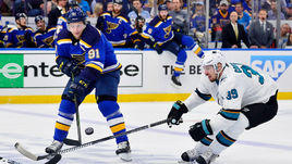 21 мая. Сент-Луис. "Сент-Луис" – "Сан-Хосе" – 5:1. Владимир Тарасенко (№91).