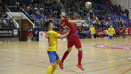 Золото разыграют КПРФ и "Тюмень"