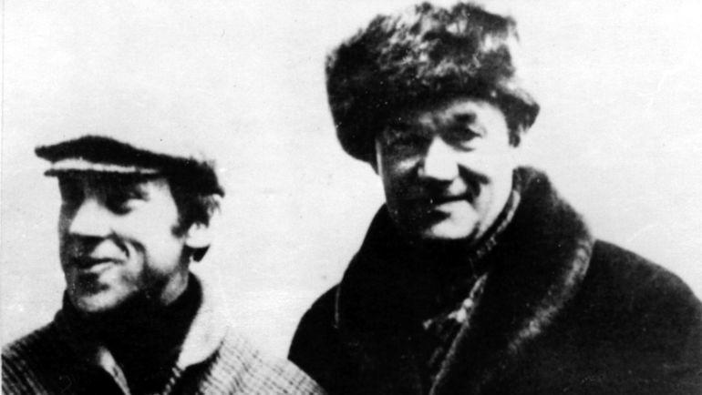 Владимир Высоцкий и Всеволод Бобров. Фото из архива государственного культурного центра-музея Владимира Высоцкого Владимир Высоцкий и Всеволод Бобров. Фото из архива государственного культурного центра-музея Владимира Высоцкого