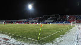 1 декабря 2018 года. Красноярск. "Енисей" - "Ахмат" - 1:1. Расширение лиги повлечет за собой удлинение сезона. А ведь играть зимой приходится даже сейчас.