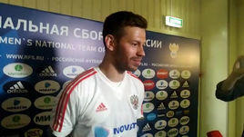 Федор Смолов жжет о выбежавшей болельщице!