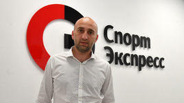 5 июня. Москва. Магомед Адиев в редакции "СЭ".