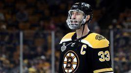 6 июня. Бостон. "Бостон" – "Сент-Луис" – 1:2. Здено Хара в игровой паузе.