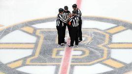 12 июня. Бостон. "Бостон" - "Сент-Луис" - 1:4. Судьи седьмого матча серии финала Кубка Стэнли.