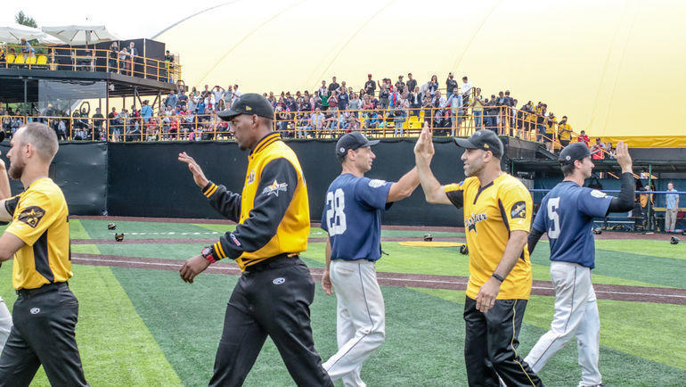Матч Кубка Федераций по бейсболу в Москве. Фото baseballrussia.ru Матч Кубка Федераций по бейсболу в Москве. Фото baseballrussia.ru