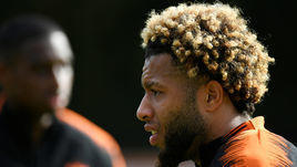 Тонни Вилена.