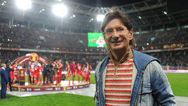 14 июля 2017 года. Москва. "Спартак" - "Локомотив" - 2:1 д.в. Леонид Федун перед церемоний награждения.