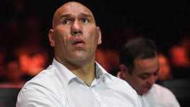 Валуев напомнил о страшном недуге. Он продолжает жить благодаря терапии