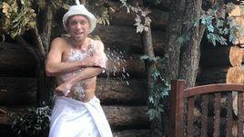 Денис Глушаков.