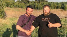 Василий Камоцкий (справа).