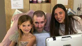 Фернандо Риксен с женой и дочкой.