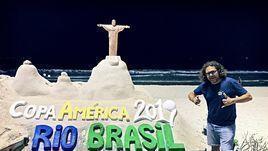 Фавела с Нобелем, бунды бразильянок, 120 тысяч на поездку. Приключения русского фаната на Кубке Америки