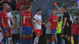 30 июня. Пеллау. "Спартак" - ЦСКА - 3:1. 44-я минута. Удаление Кирилла Набабкина.