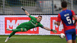 3 июля. Пеллау. ЦСКА - "Ростов" - 1:2. Игорь Акинфеев пропускает второй гол.