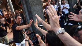 4 июля. Турин. Джанлуиджи Буффон вернулся в "Юве".