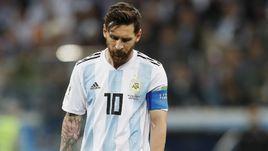 6 июля. Сан-Паулу. Аргентина - Чили - 2:1. Лионель Месси после удаления.