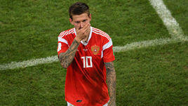 Суббота. Сочи. Россия - Хорватия - 2:2, пенальти - 3:4. Федор Смолов после завершения матча.