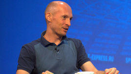 Николай Давыденко.