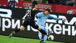 15 июля. Москва. "Локомотив" - "Рубин" - 1:1. Хвича Кварацхелия против Гильерме.