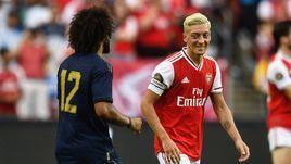 Месут Езил.