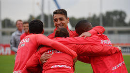 Федун на поле и коридор для Ларссона. Онлайн тренировки "Спартака"