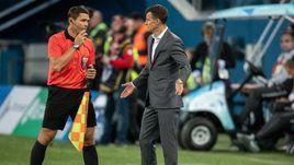 3 августа. Санкт-Петербург. "Зенит" – "Краснодар" – 1:1. Главный тренер сине-бело-голубых Сергей Семак (справа).