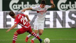 8 августа. Тун. "Тун" - "Спартак" - 2:3. Игрок красно-белых Зелимхан Бакаев оформил дубль.