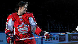 «Папа сказал выбирать — мультики или хоккей». Большое интервью чемпиона Квебека и Берна