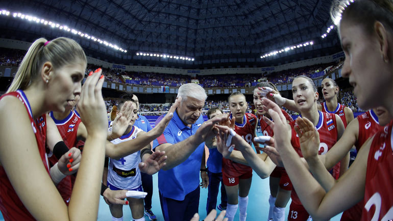 Женская сборной России во главе с Вадимом Панковым. Фото FIVB Женская сборной России во главе с Вадимом Панковым. Фото FIVB