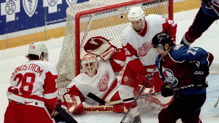 Владимир Константинов (второй справа). Фото REUTERS Владимир Константинов (второй справа). Фото REUTERS