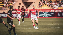 25 августа. Монако. «Монако» — «Ним» — 2:2. В атаке Александр Головин.