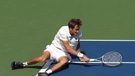 Медведев, хромая, вышел в третий круг US Open