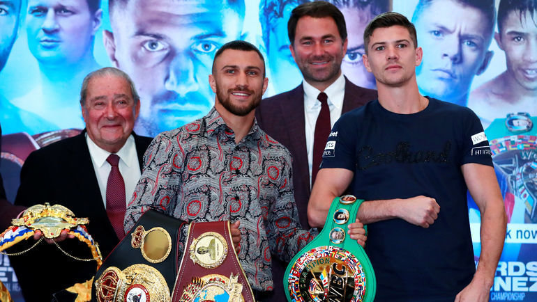 Василий Ломаченко и Люк Кэмпбелл. Фото REUTERS Василий Ломаченко и Люк Кэмпбелл. Фото REUTERS