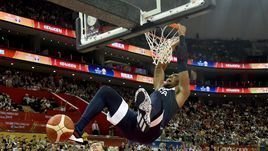 Американцы размялись на чехах, Сабонис и Ко растоптали Сенегал