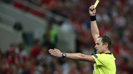 Мешков отменил гол Бакаева и не удалил Айртона