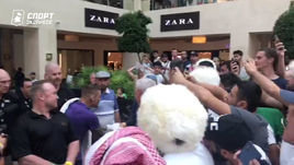 Порье пожал руку отцу Хабиба. Фанаты в шоке