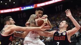 «Чемпионат не красят такие судьи, но мы проиграли сами». Фридзон, Базаревич и Кириленко — о поражении от Польши