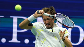 Медведев достиг потолка или станет лидером на годы?