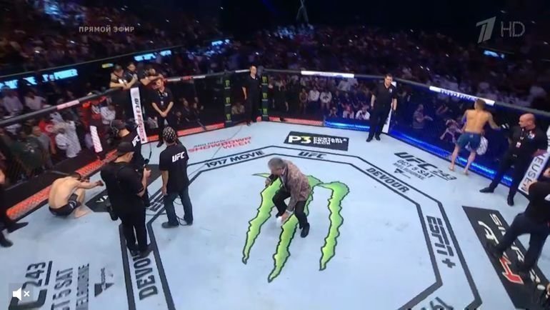 Хабиб Нурмагомедов - Дастин Порье. Хабиб Нурмагомедов - Дастин Порье.