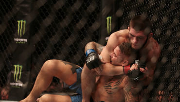 7 сентября. Абу-Даби. Хабиб Нурмагомедов против Дастина Порье.